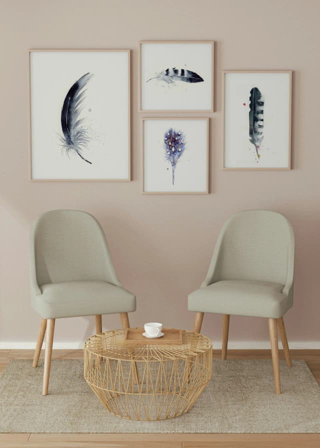 Black Crow shown in a room setting