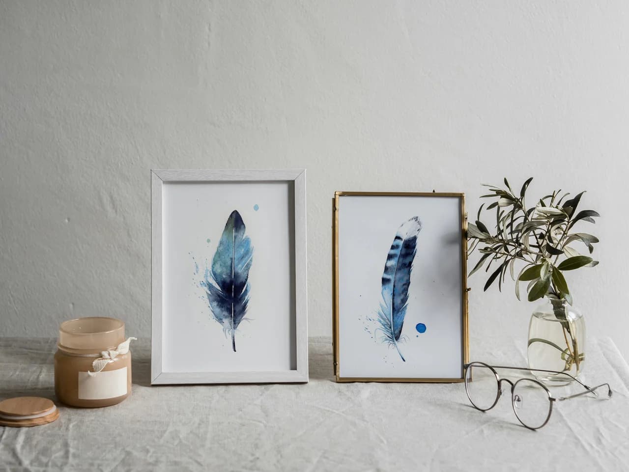 Magpie shown in a room setting