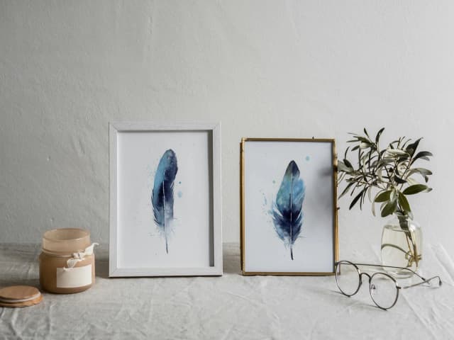 Magpie shown in a room setting