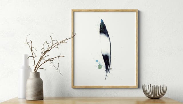 Magpie Wing shown in a room setting